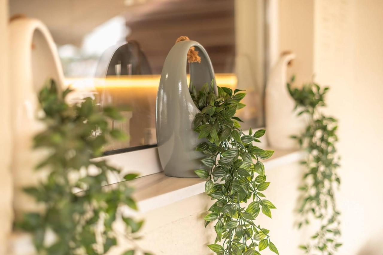 Petralona Stylish Penthouse Apartment Athens Exterior photo